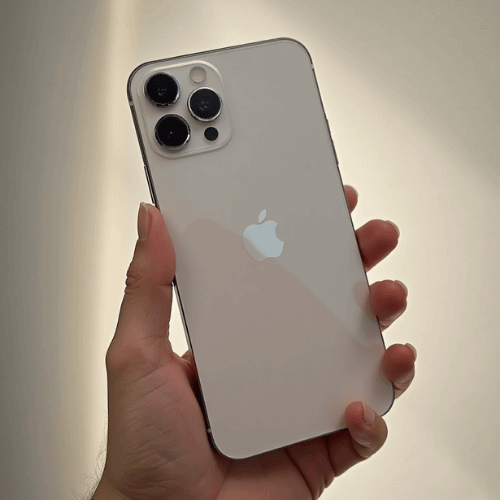 iPhone 16 Pro diseño en titanio